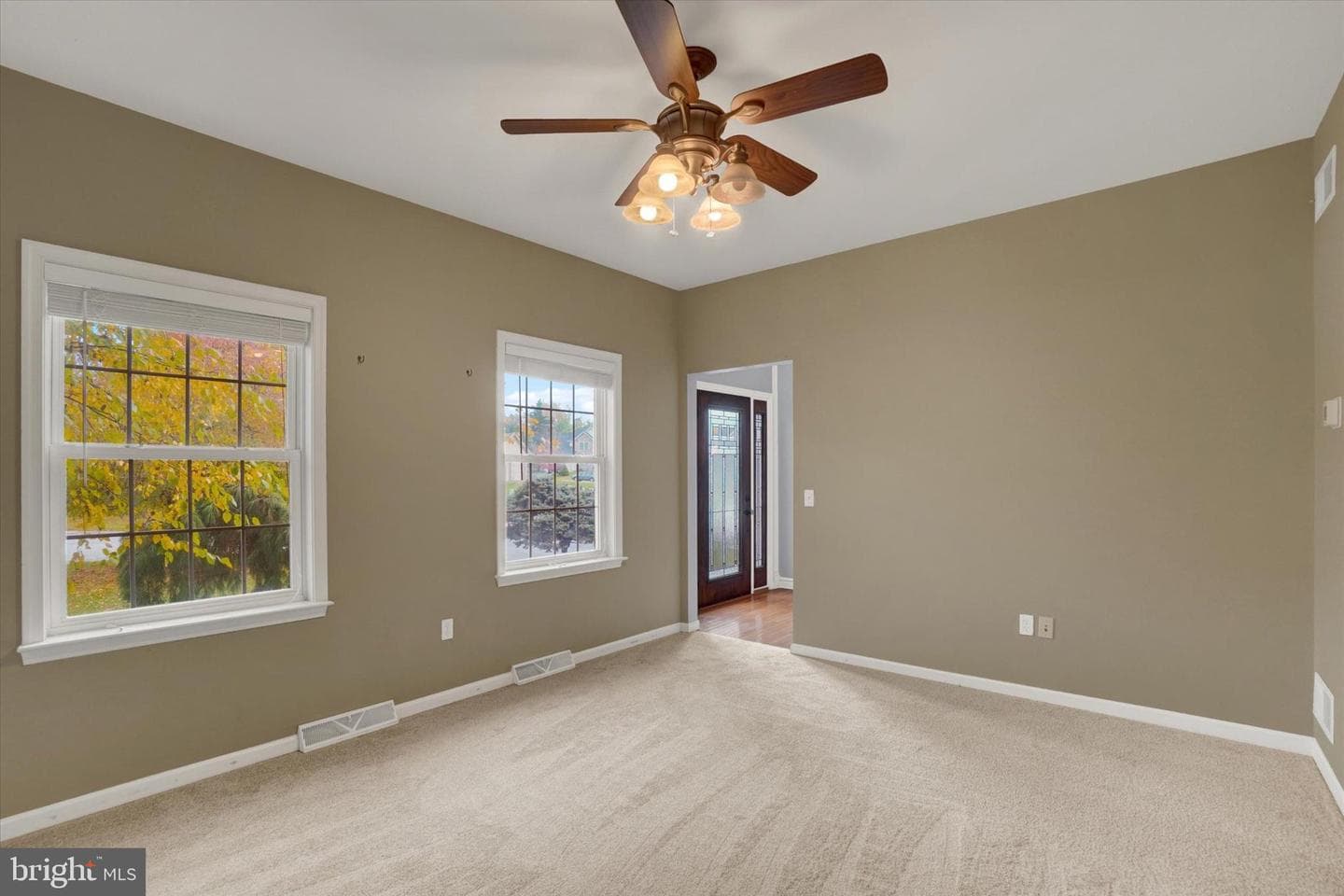 857 Willow Ridge Court photo 5