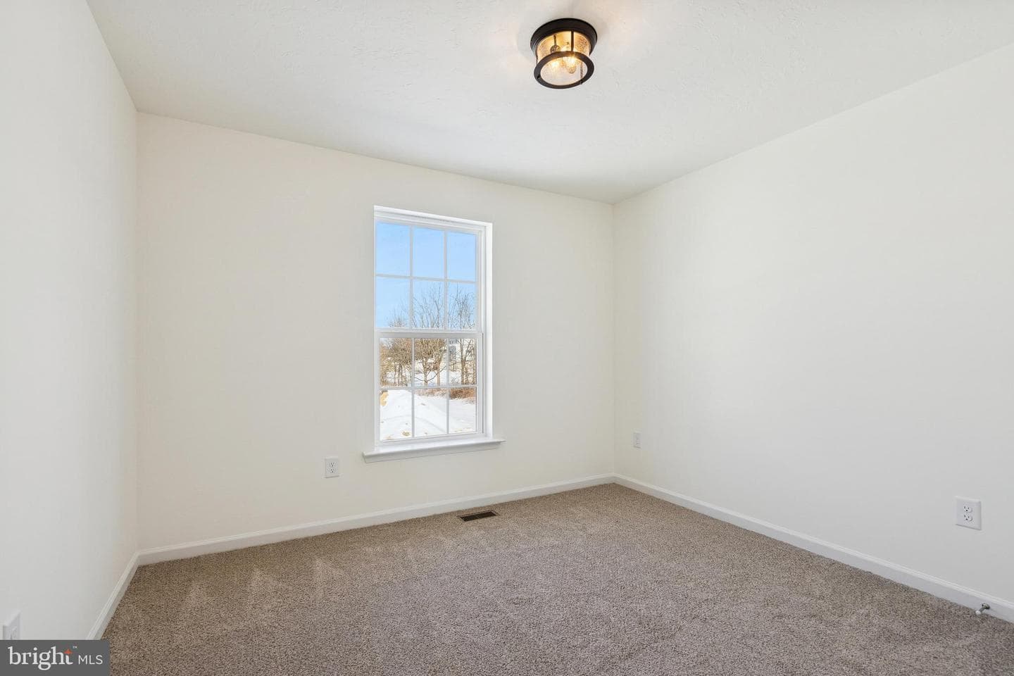 1280 Maple Lane #10 photo 19