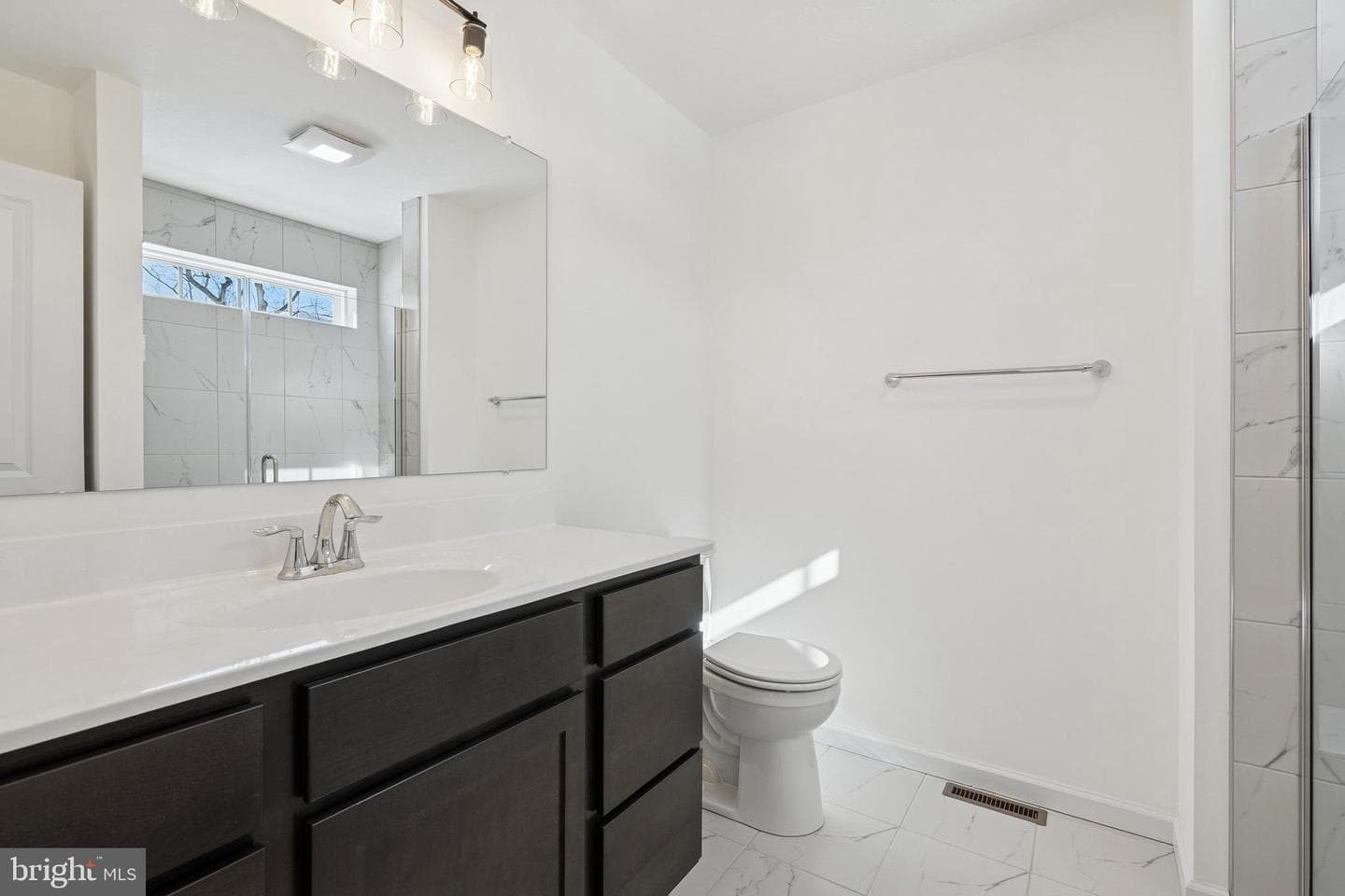 1280 Maple Lane #10 photo 23