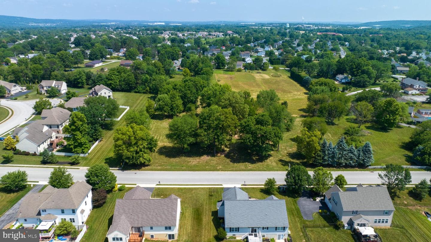 Lot 3 Fenwick Model Parkwood Drive photo 7