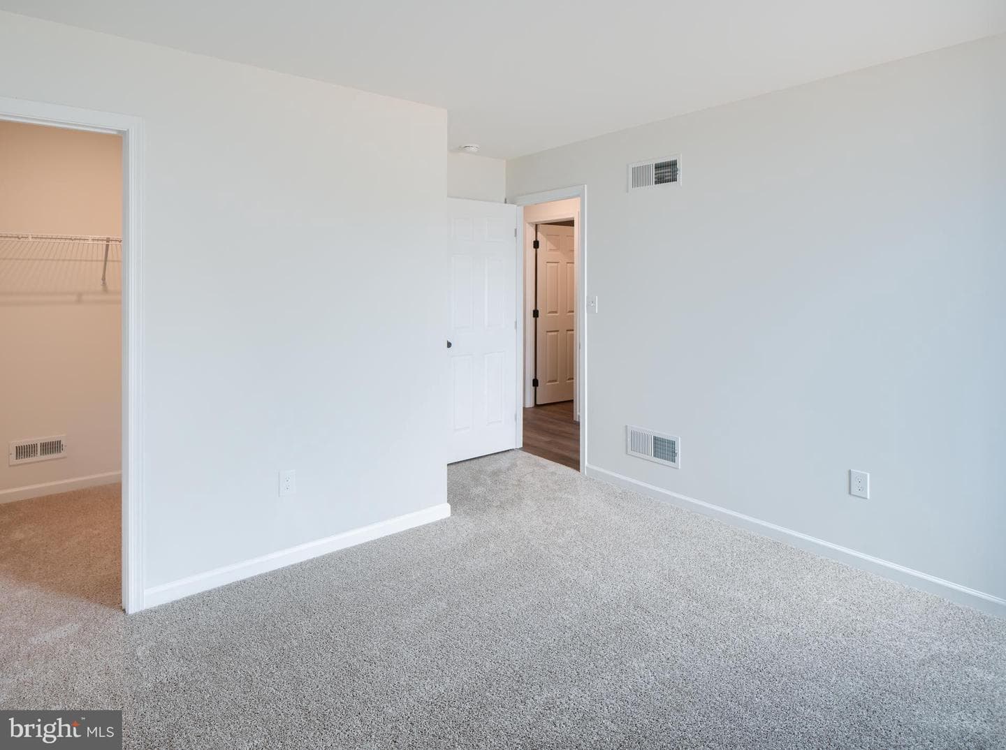 311 Boxwood Drive photo 36