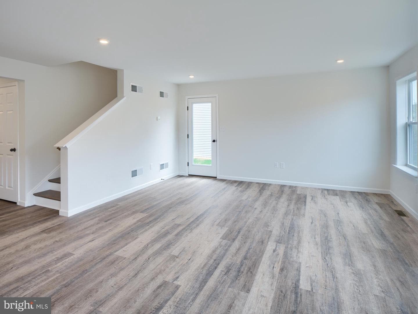 309 Boxwood Drive photo 18