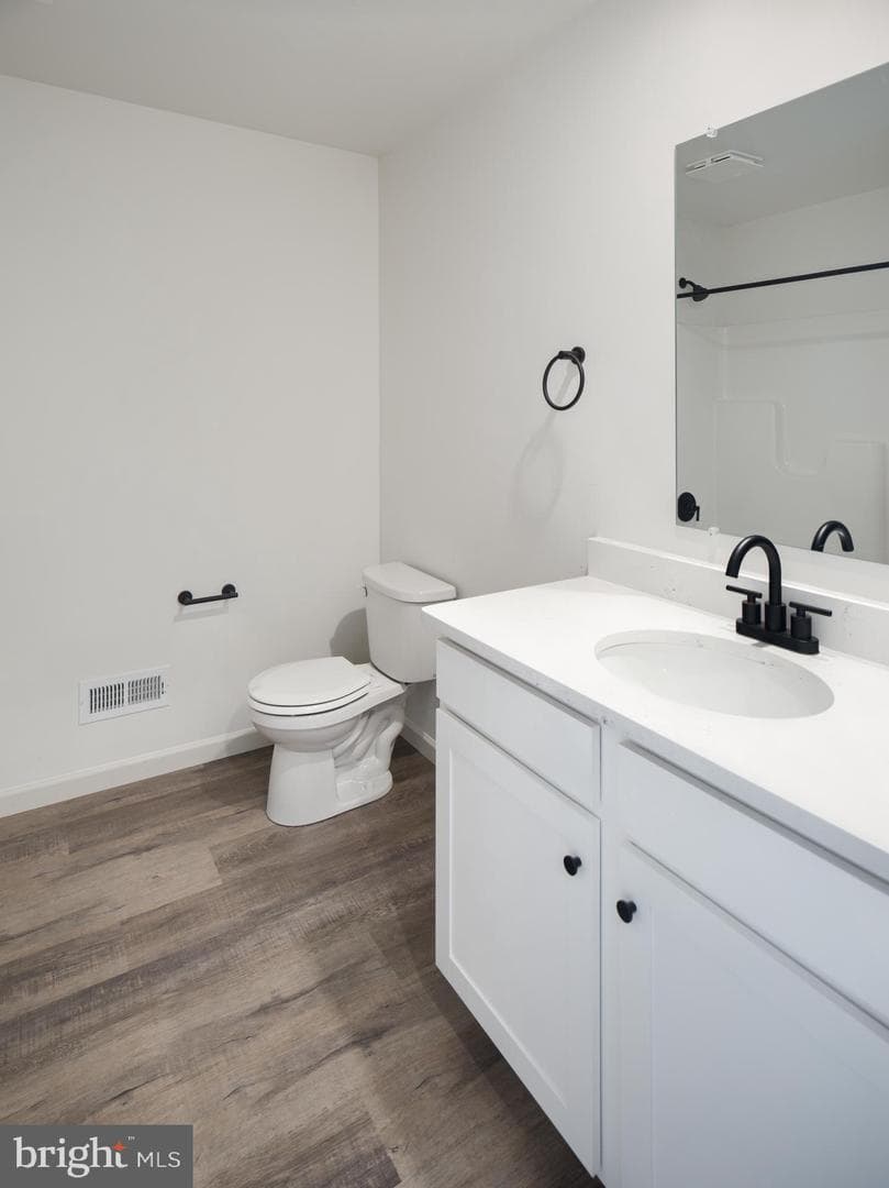 309 Boxwood Drive photo 32