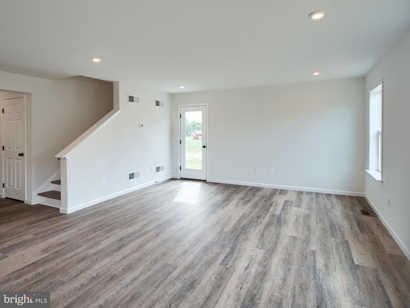 307 Boxwood Drive photo 20