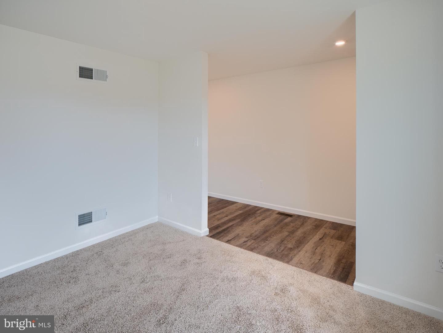 307 Boxwood Drive photo 9