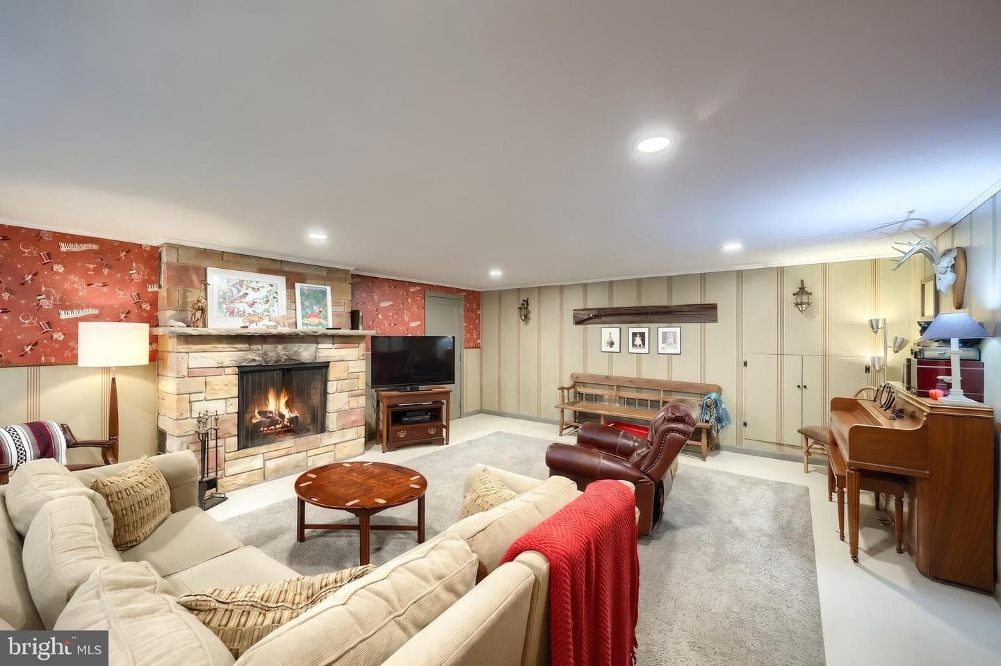 430 Baer Avenue photo 34