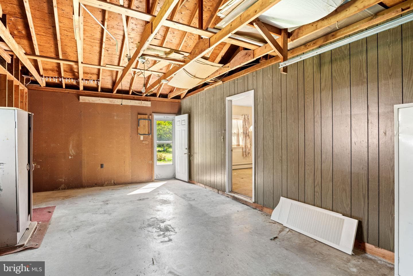 405 Clearview Road photo 26