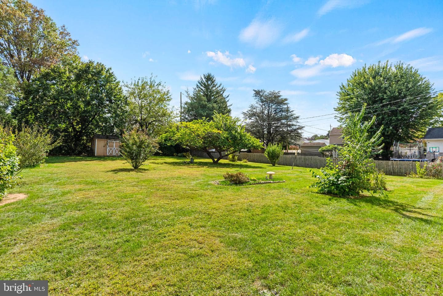 405 Clearview Road photo 31