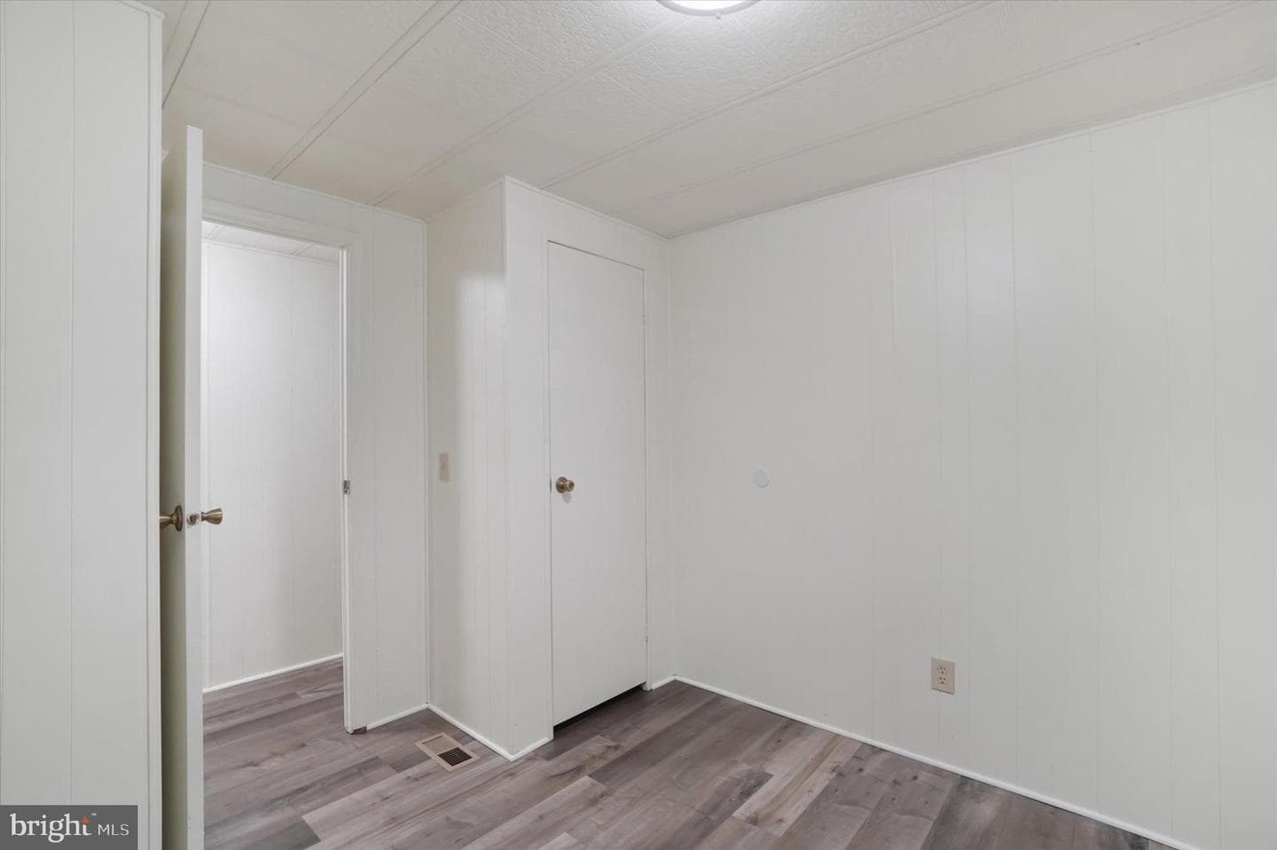 209 Holly Drive photo 15