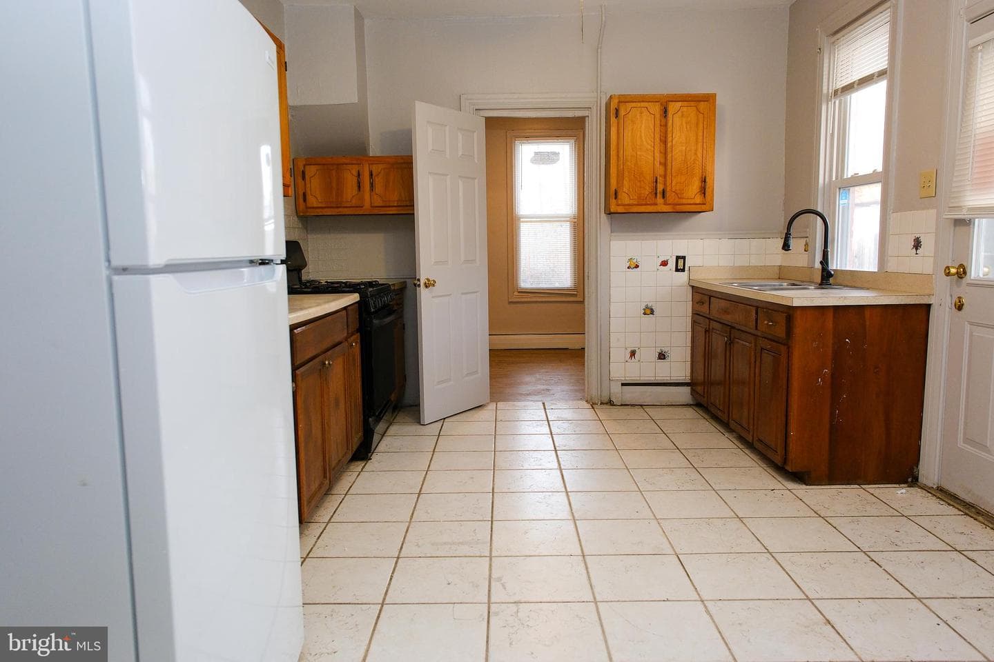 225 W Front Street photo 14