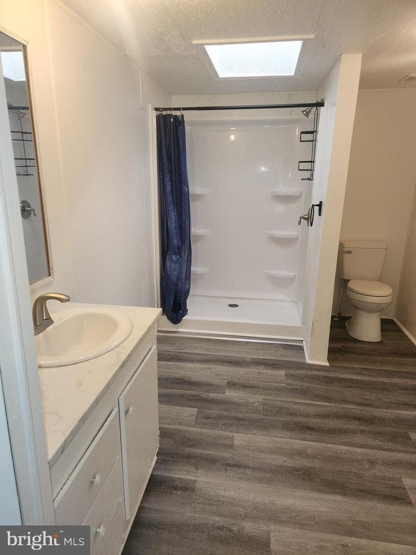 701 Cassel Road photo 9