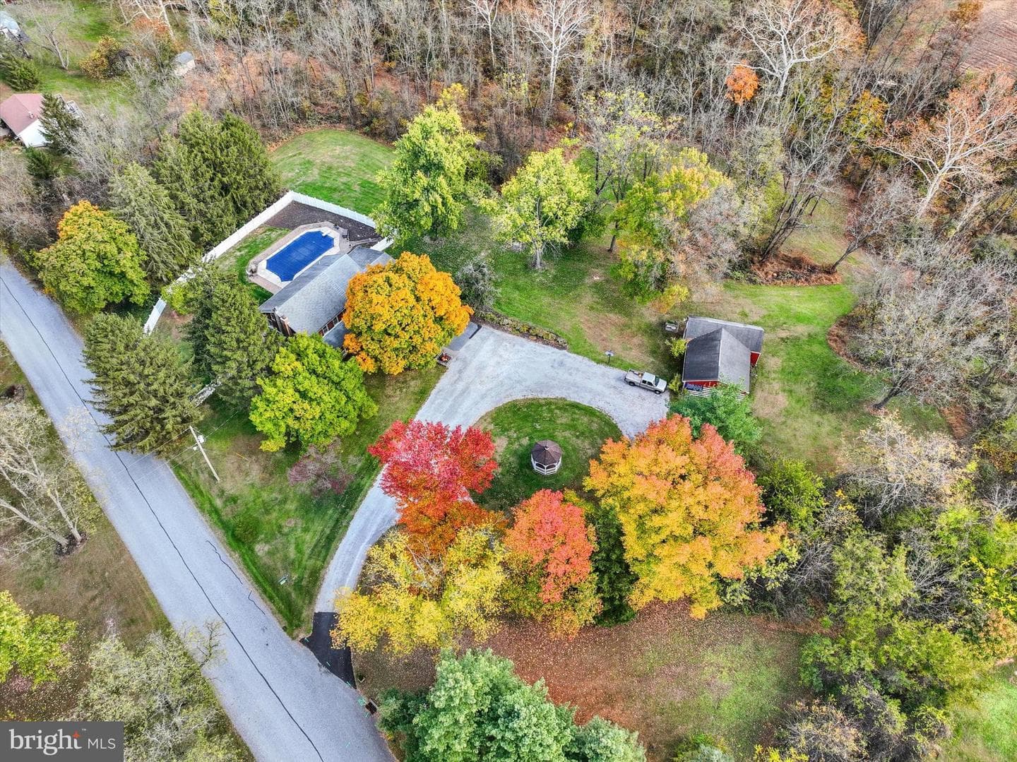 85 Redstone Drive photo 4