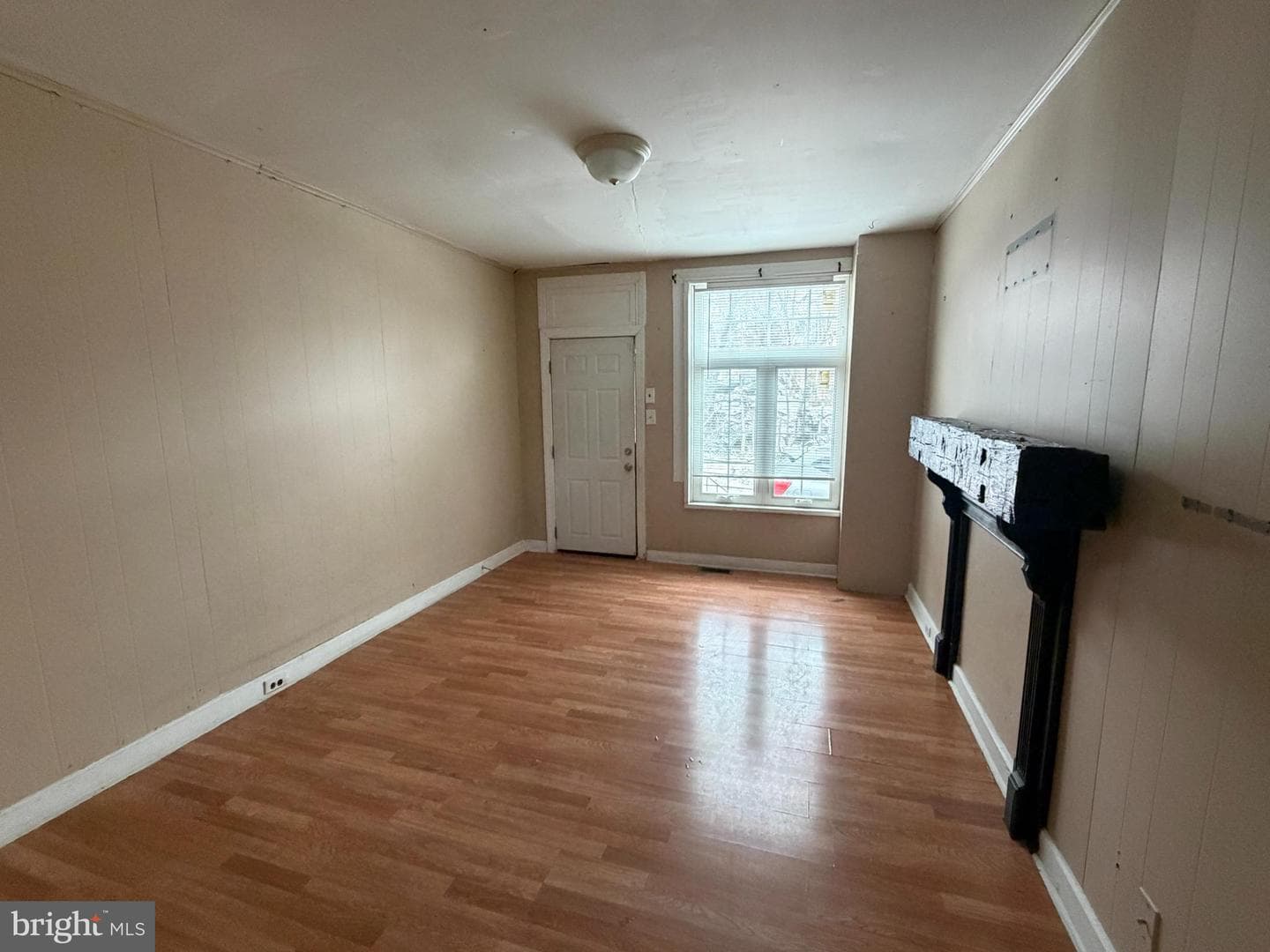 348 W Gay Avenue photo 3