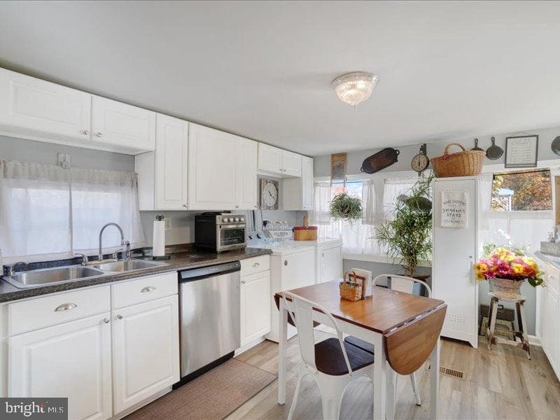 143 Pawnee Avenue photo 4