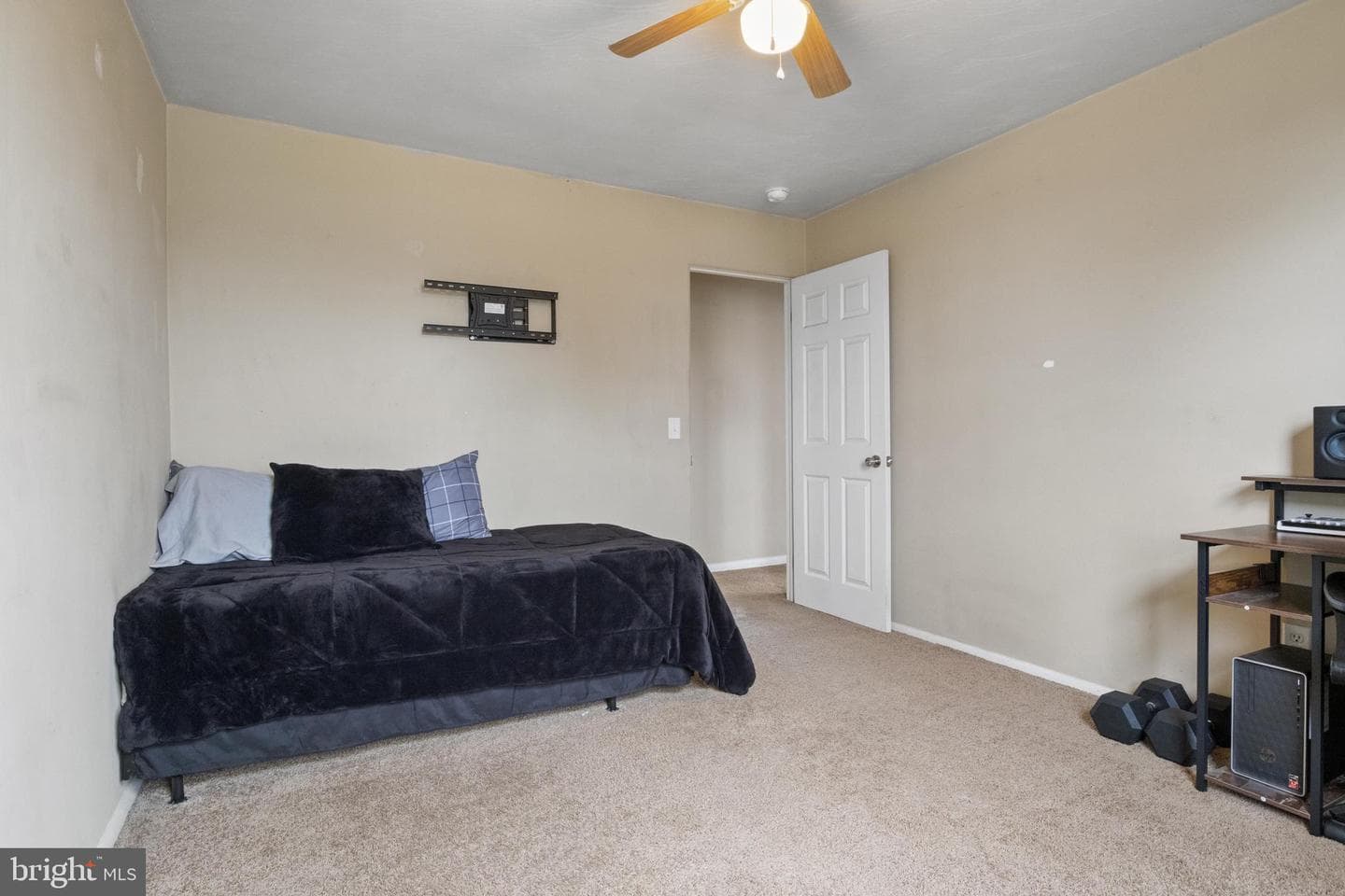 2636 Sedgewick Avenue photo 17