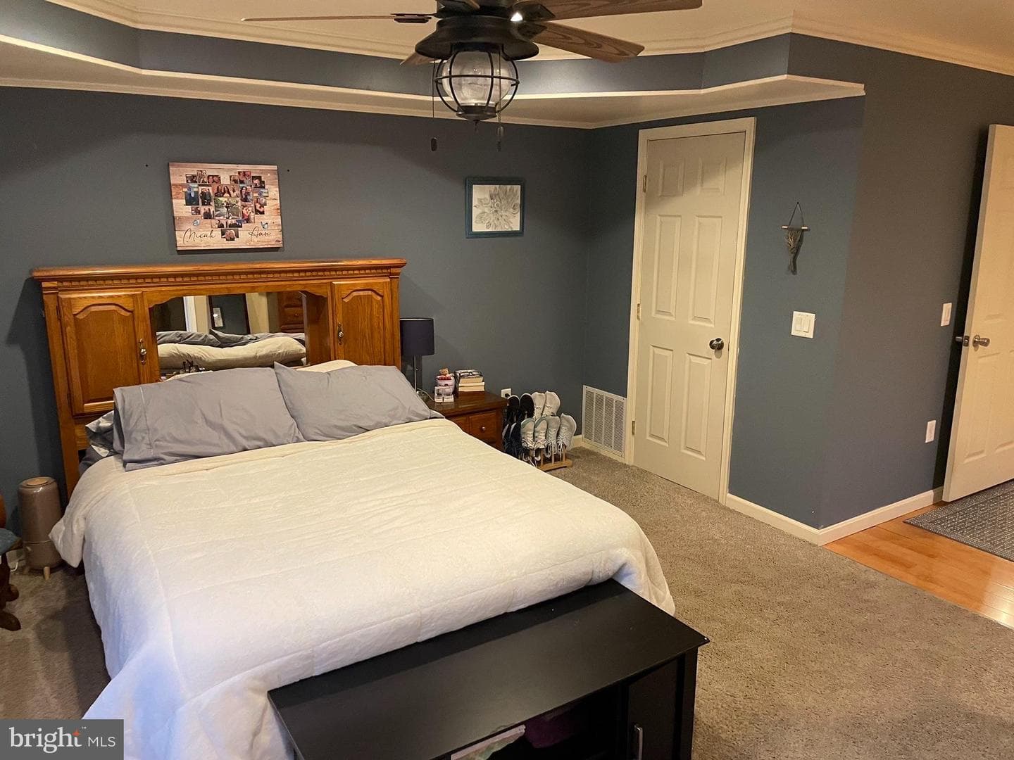 270 Canary Circle photo 8
