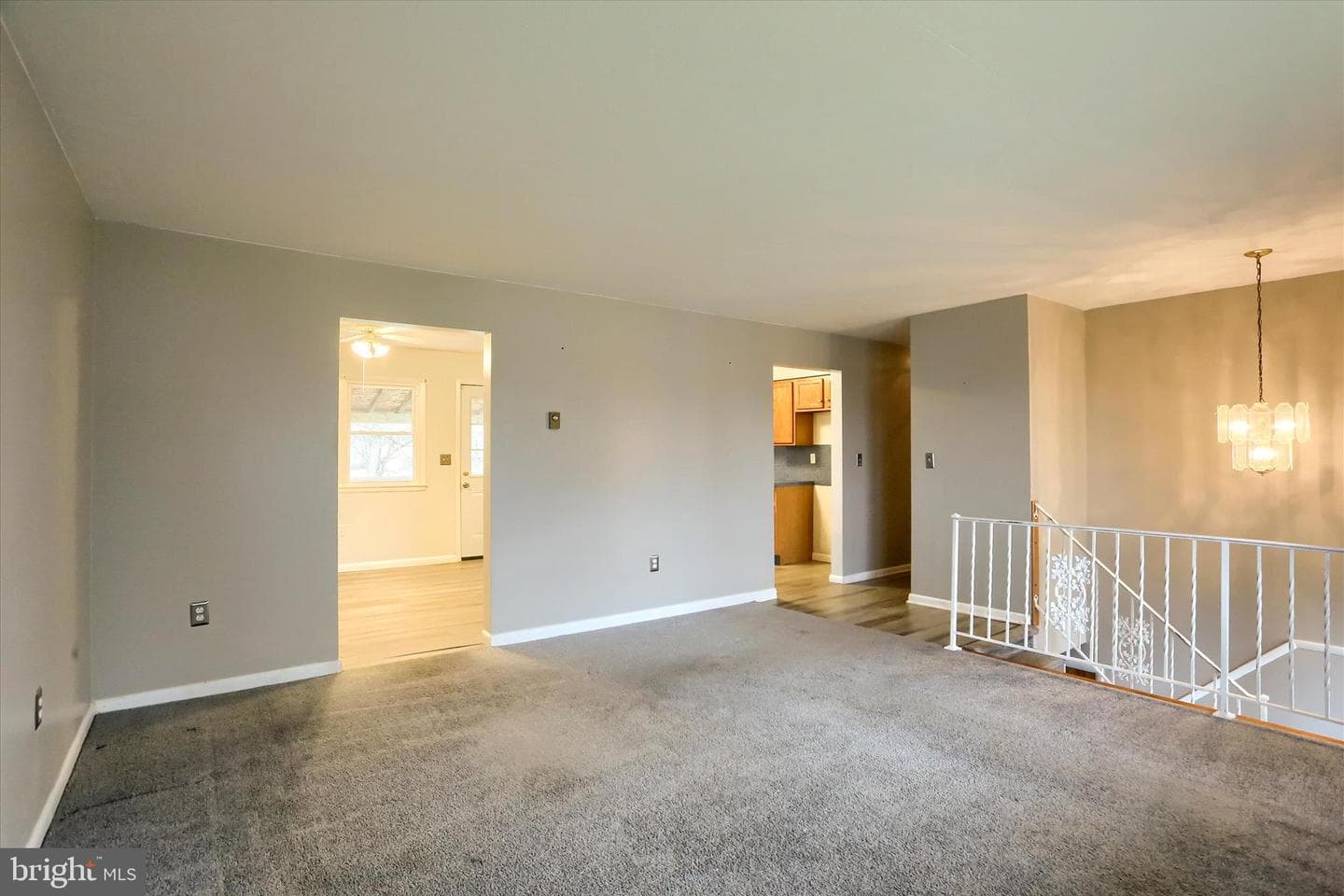 127 Spring Road photo 12