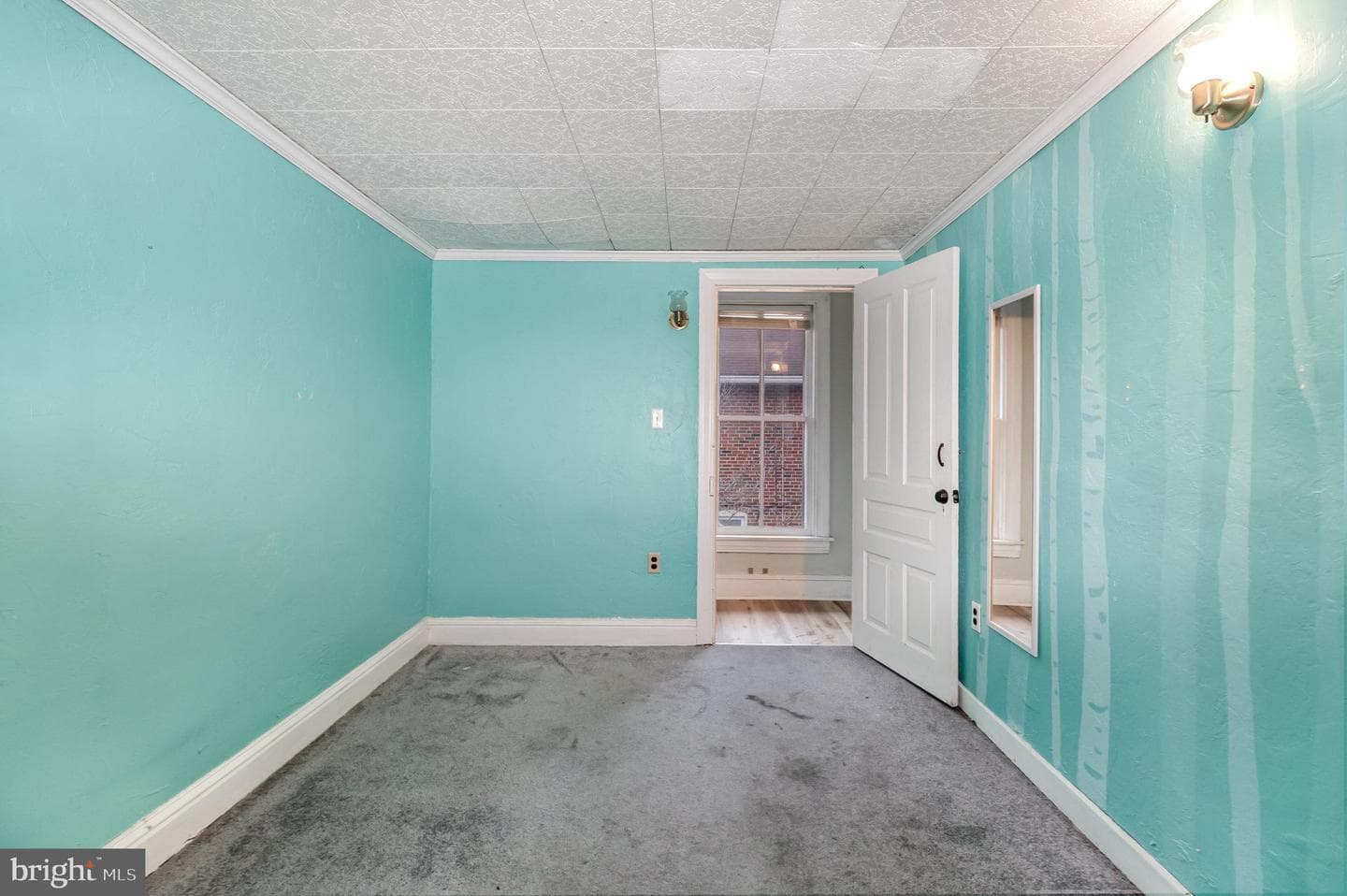 1825 W Philadelphia Street photo 14