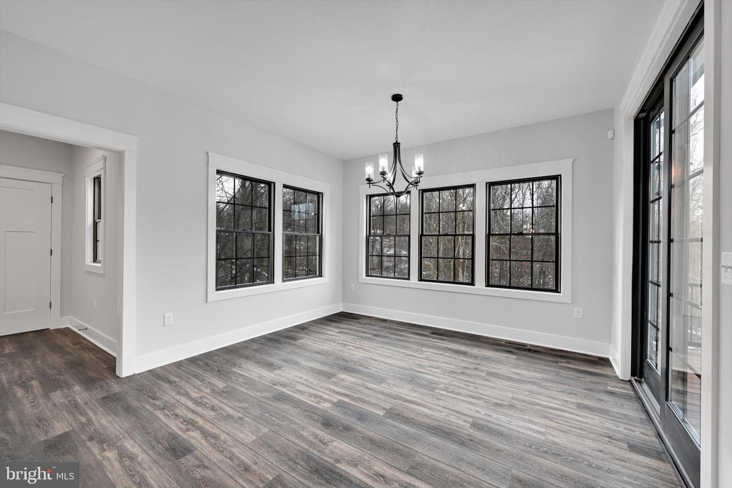 4 Pine Tree Drive photo 10