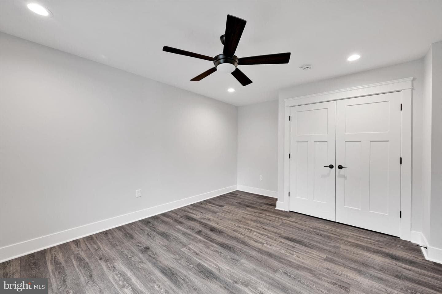 4 Pine Tree Drive photo 30
