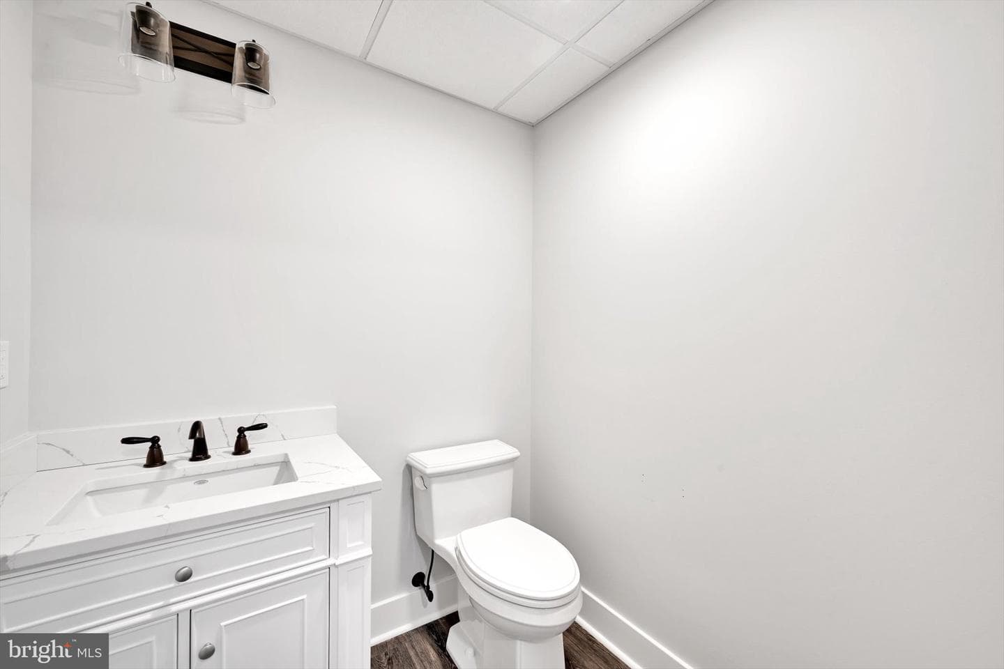 4 Pine Tree Drive photo 40