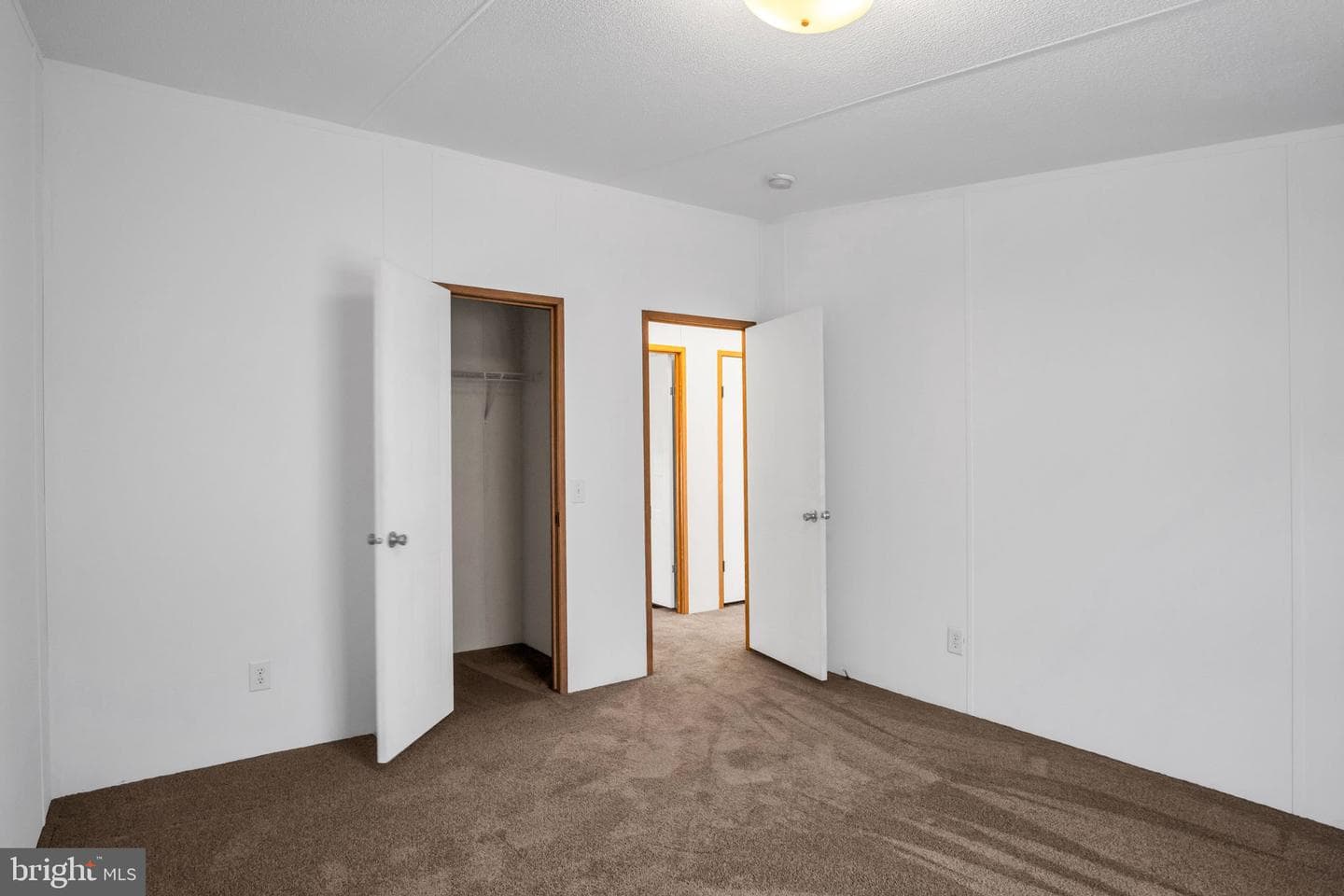 11 Tyler Drive photo 16