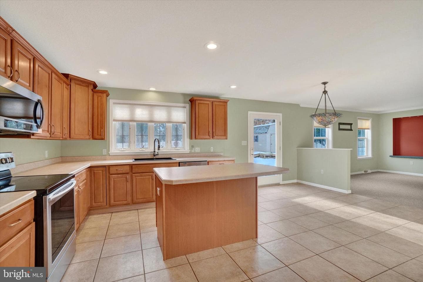 1416 Wheatfield Drive photo 10