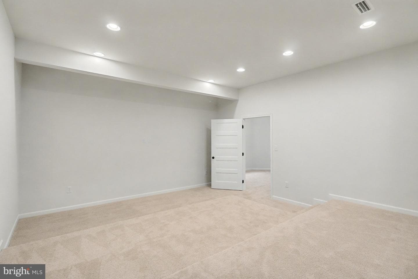 113 Beck Road photo 46