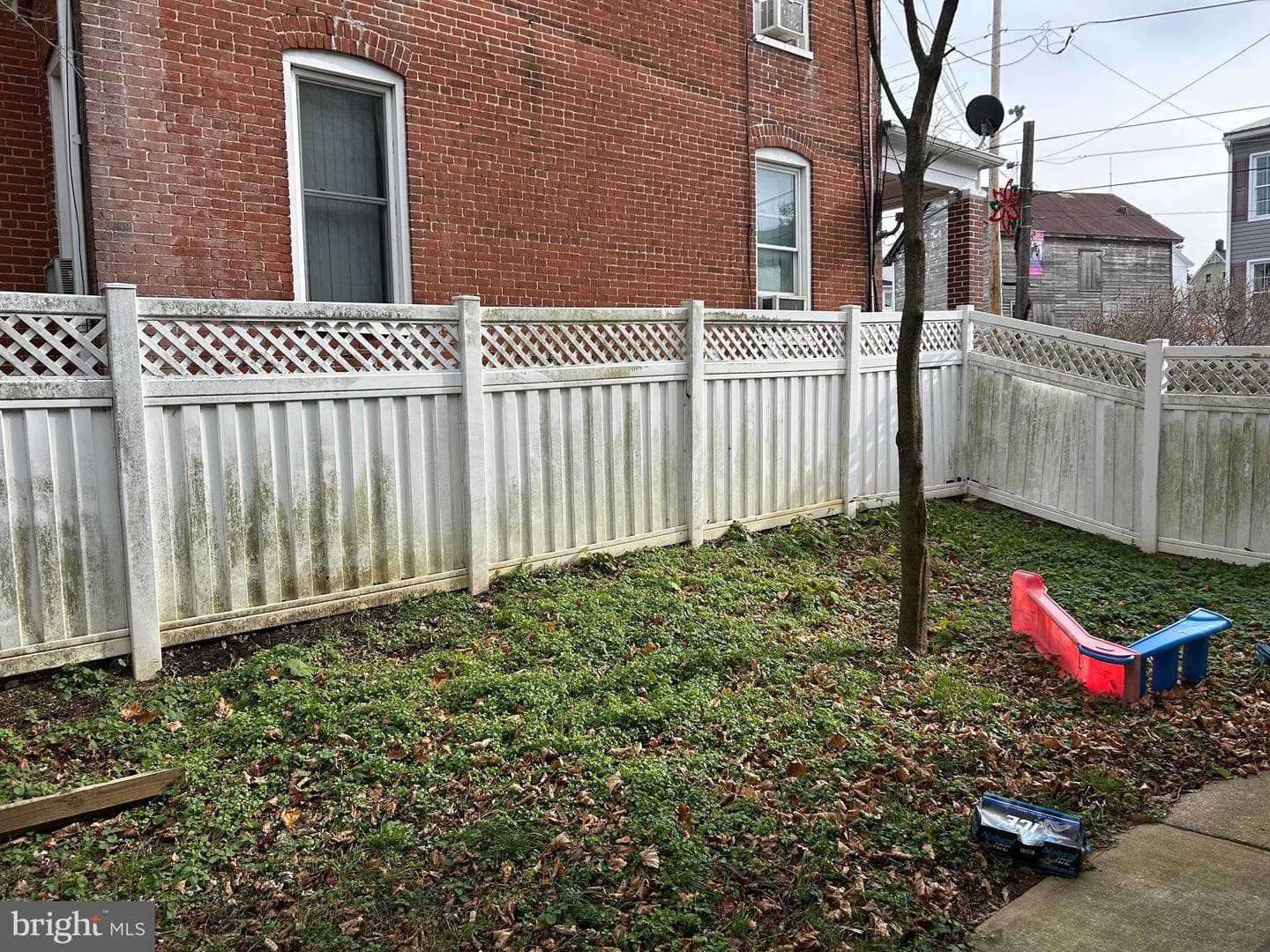 9 W Pennsylvania Avenue photo 34