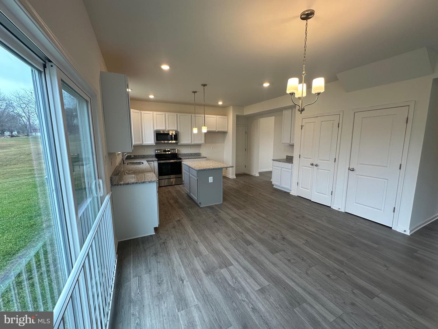 9 Bentley Court photo 27