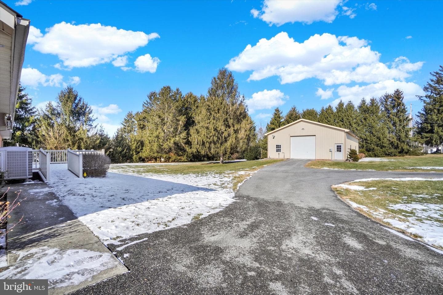 1100 Millcreek Road photo 36