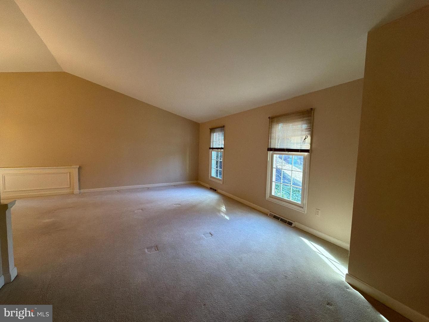 691 Marlow Drive photo 7