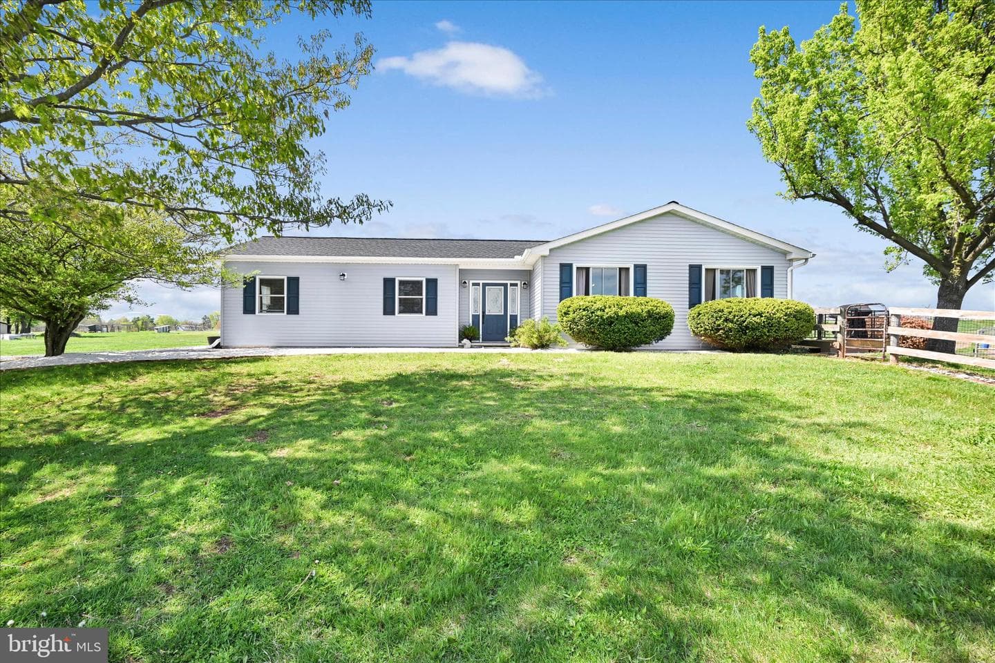 145 Franklintown Road photo 16