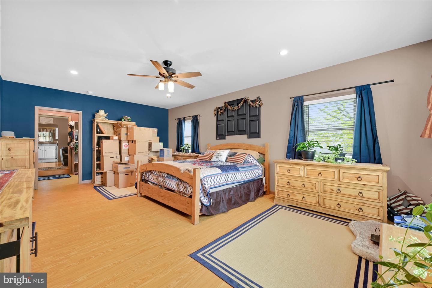 145 Franklintown Road photo 29