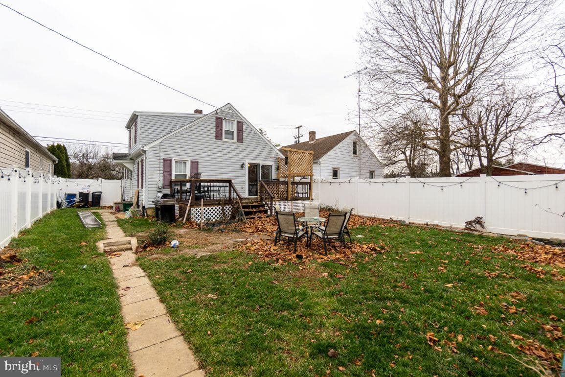 62 Mckinley Avenue photo 16
