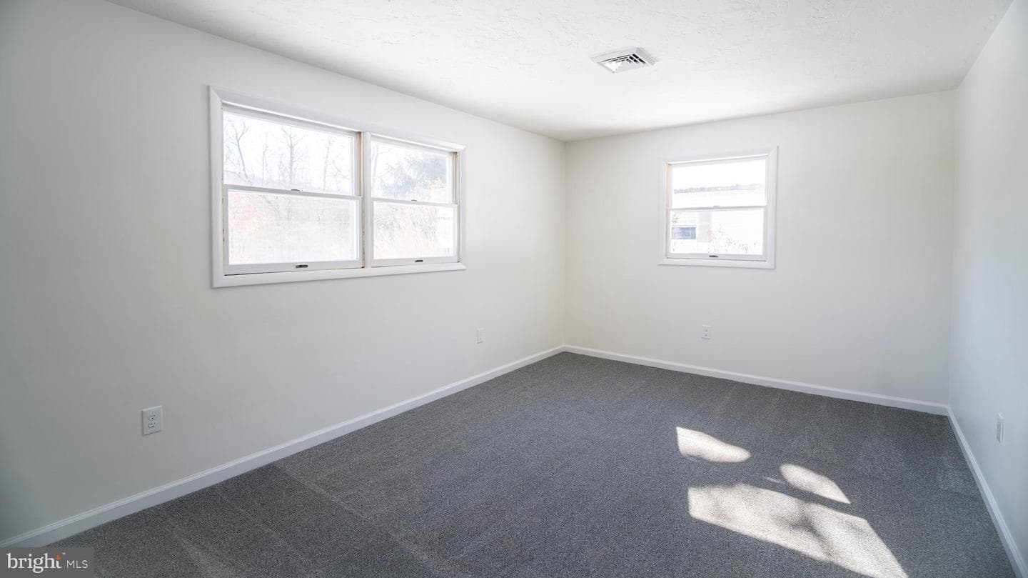 6152 Pigeon Hill Road photo 16