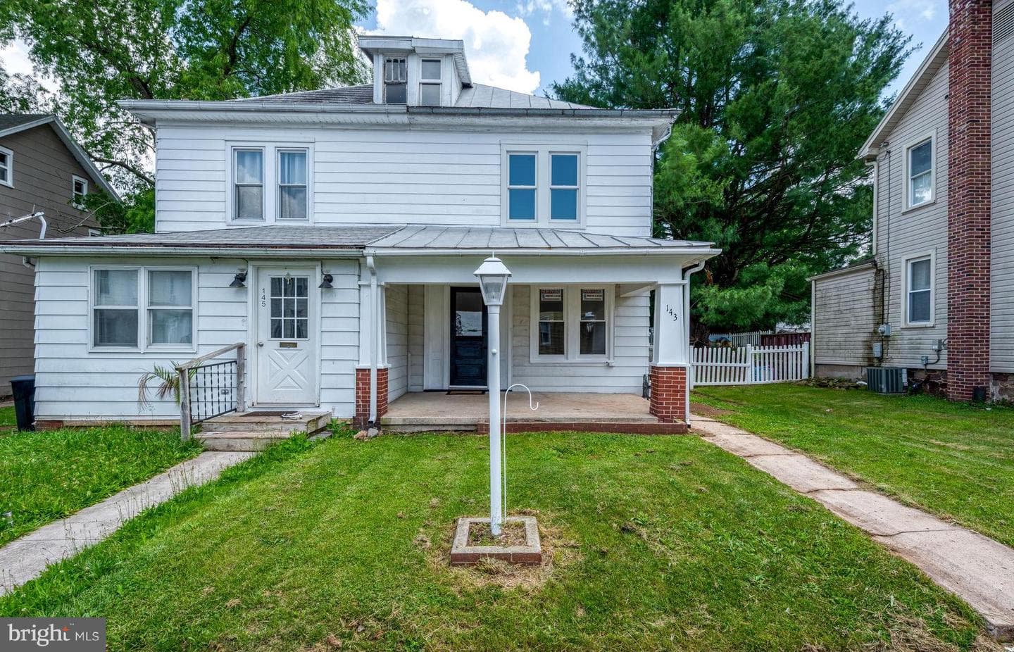 143 N 2nd Street