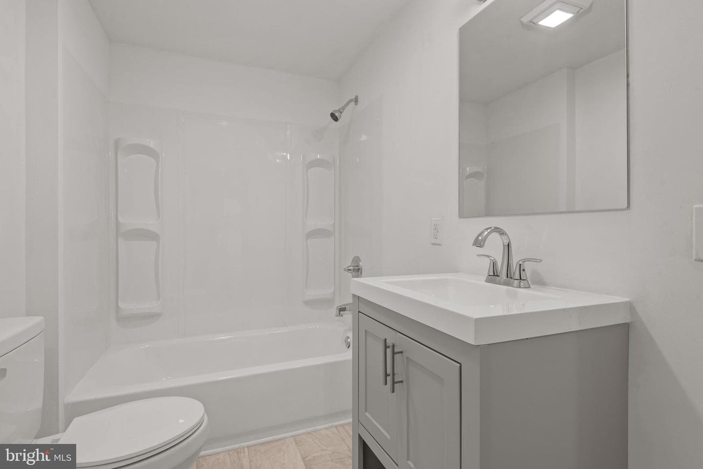 143 N 2nd Street photo 26