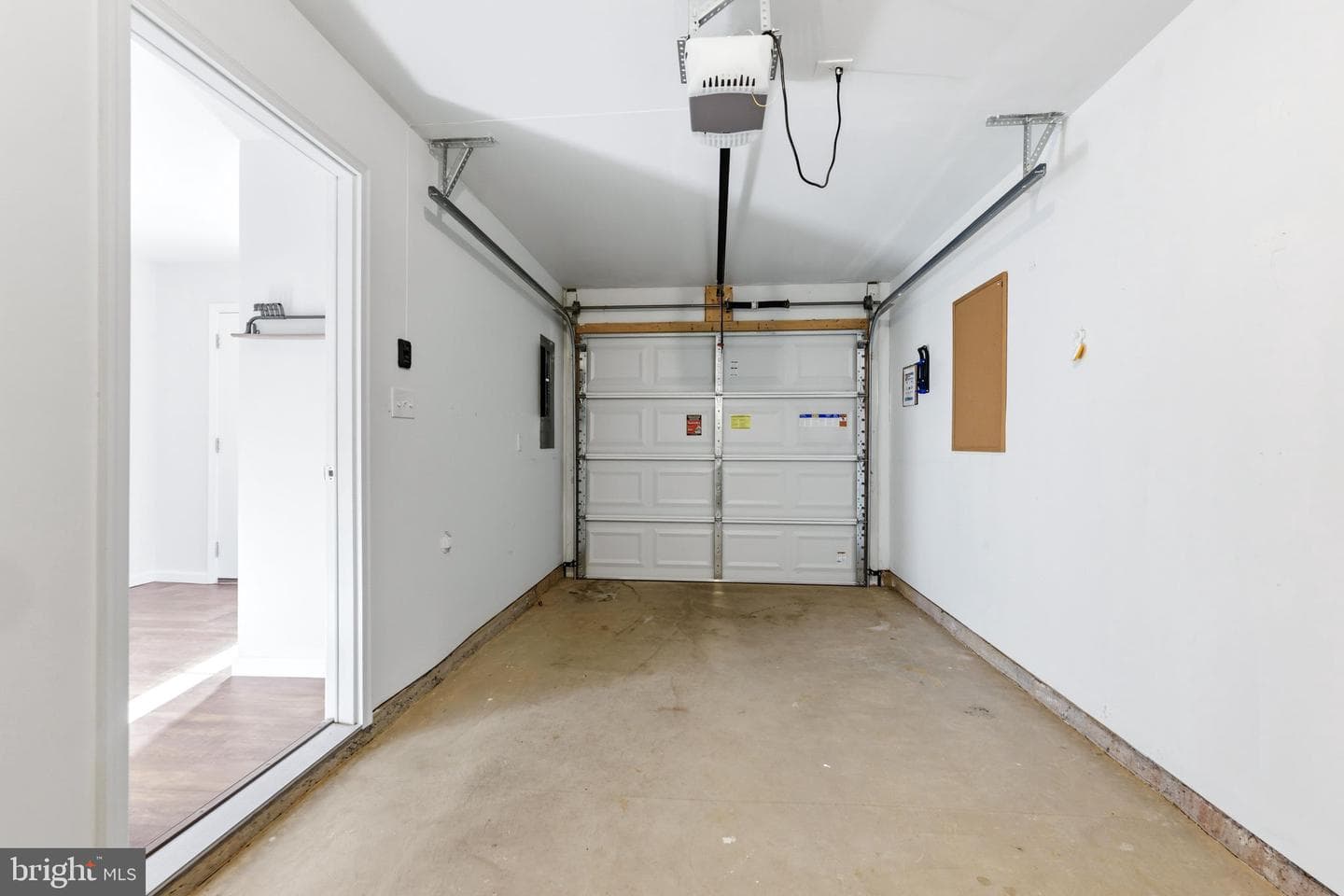 64 Holstein Drive photo 35