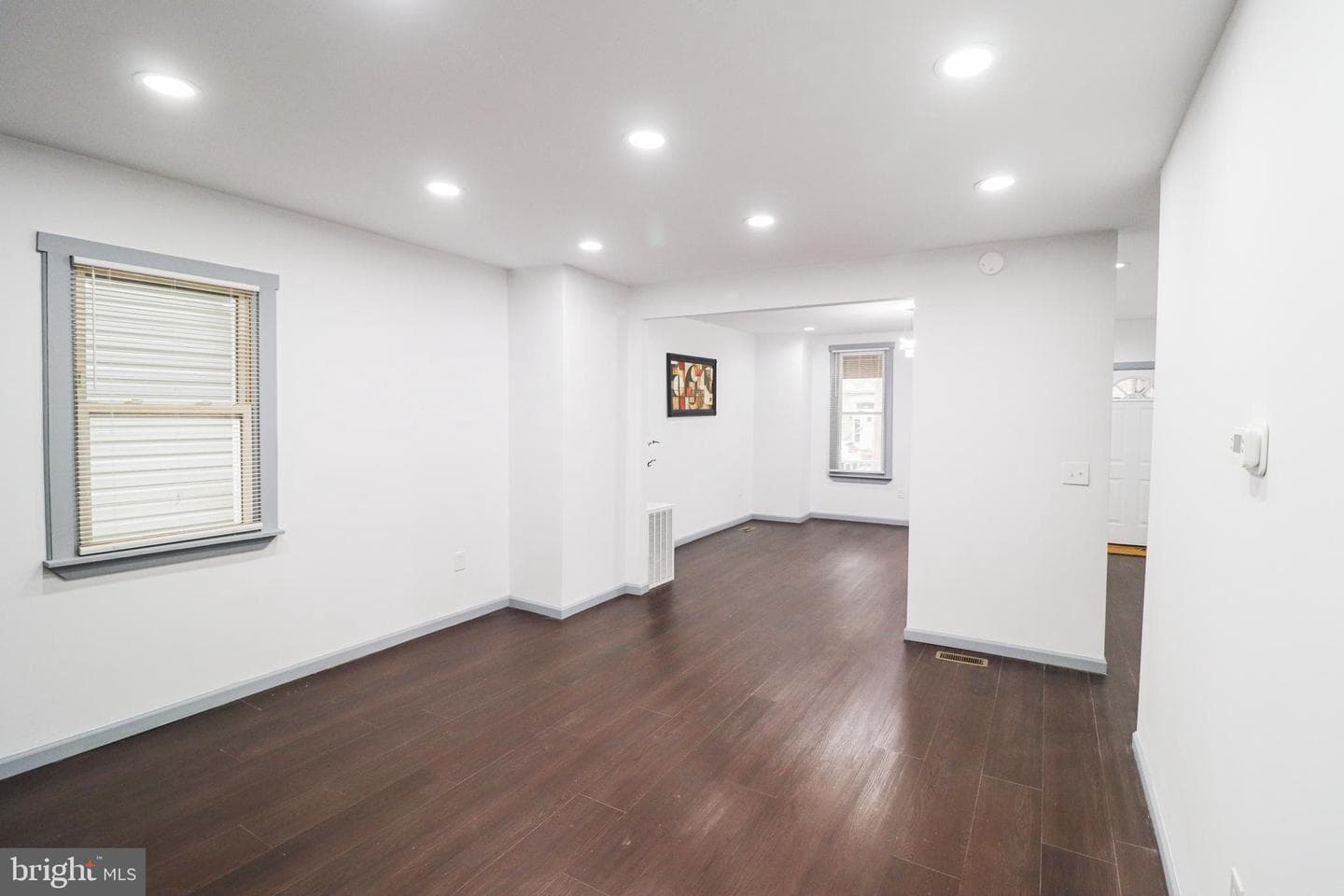 539 W King Street photo 12