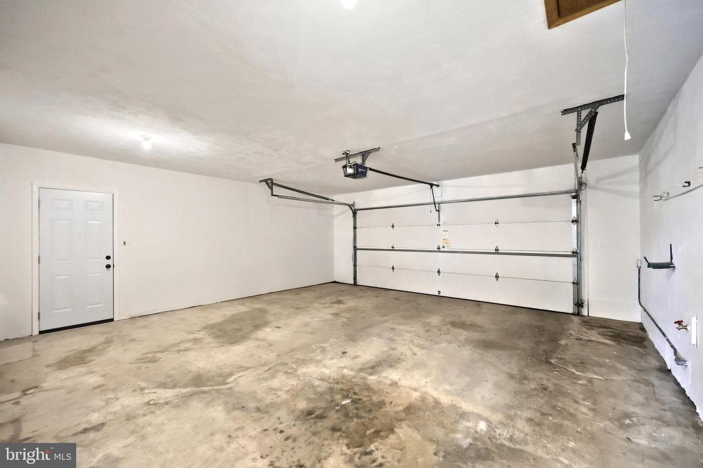 2510 Redwood Road photo 31