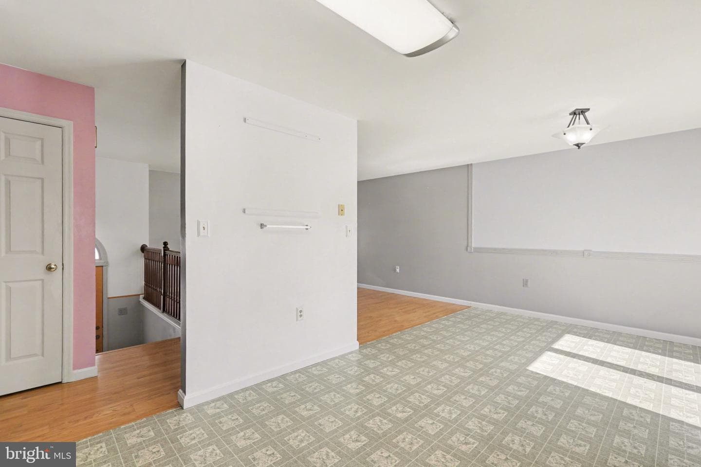 478 Chestnut Way photo 4