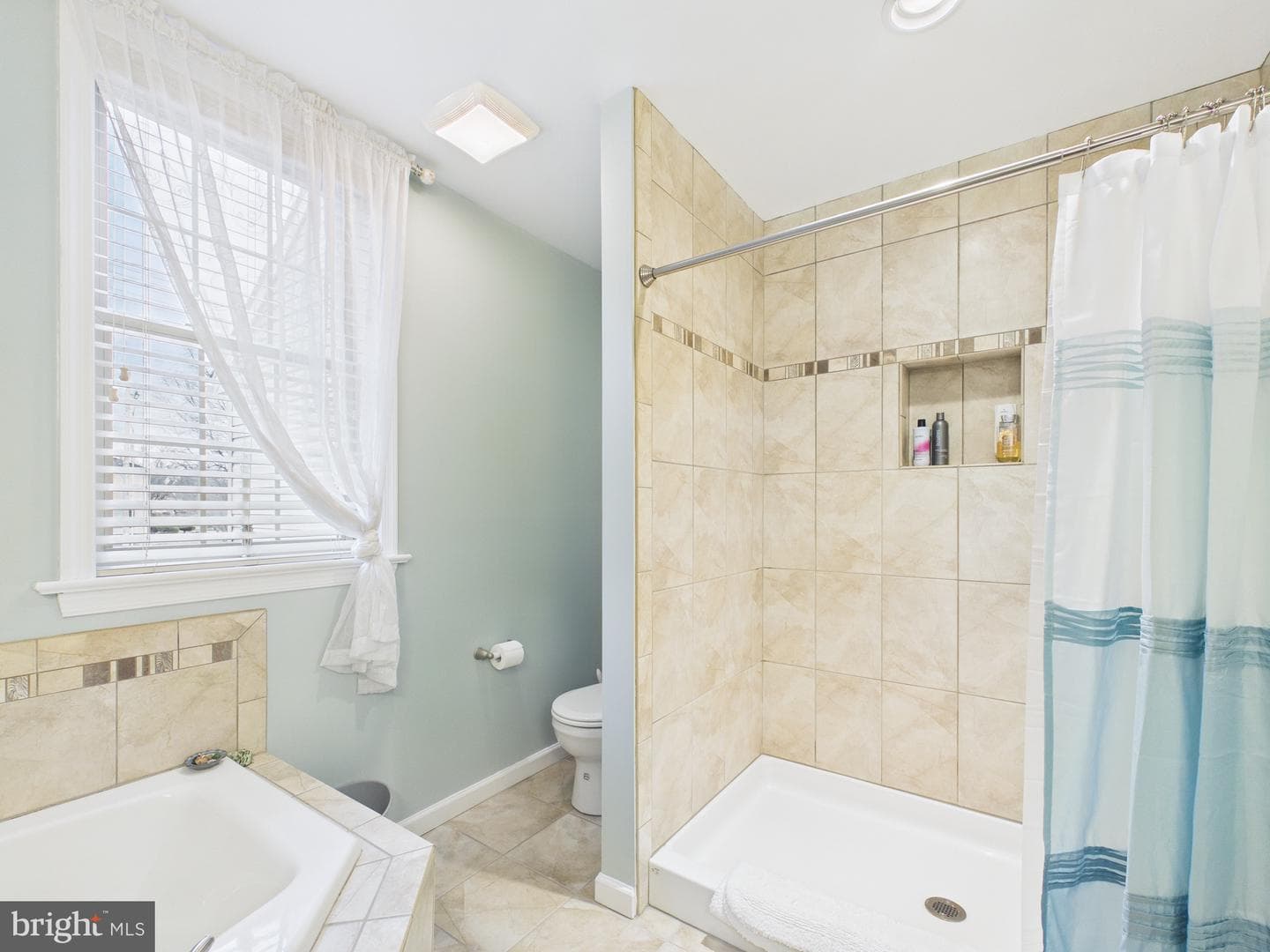 1125 Church Road photo 43