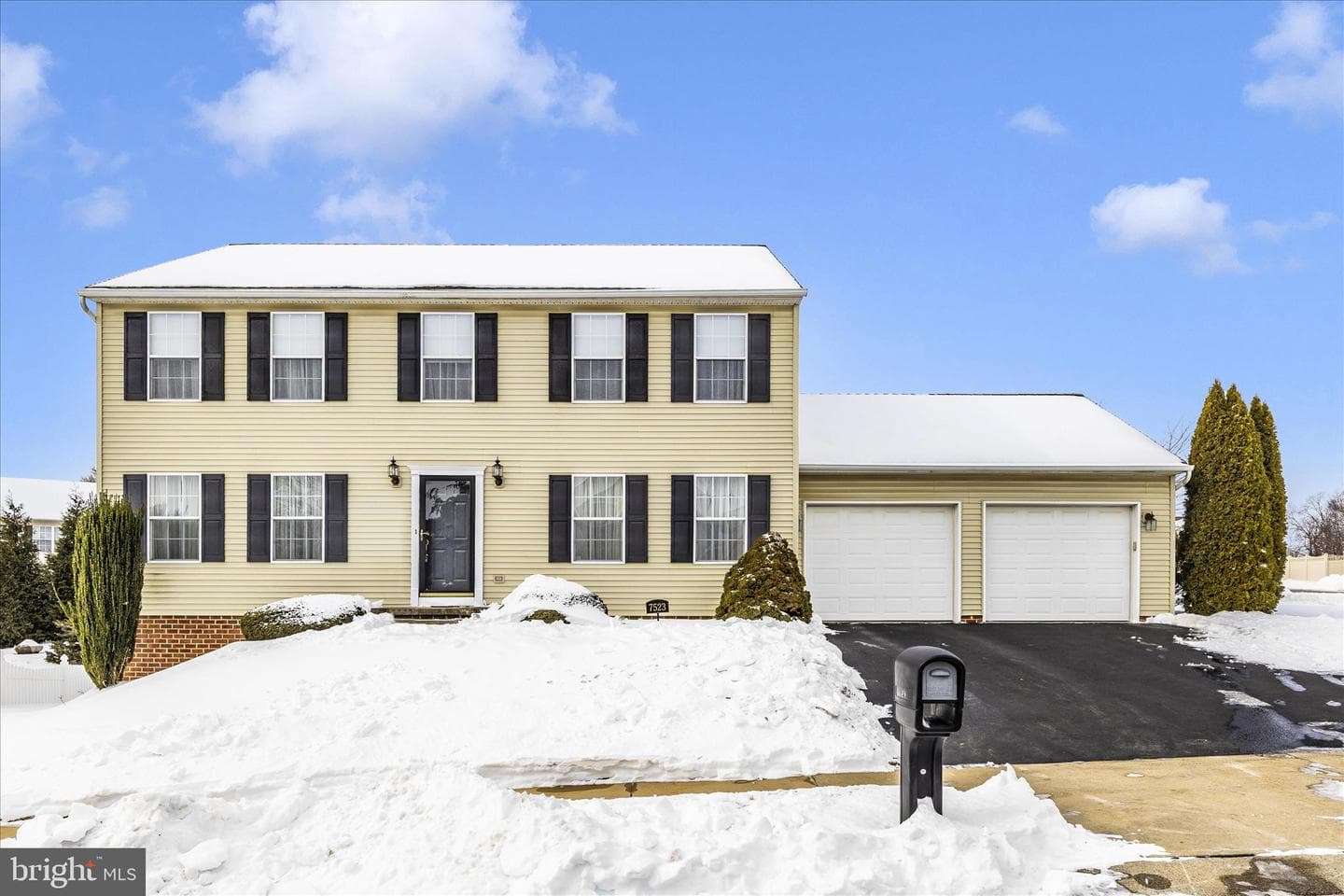 7523 Seneca Ridge Drive photo 2