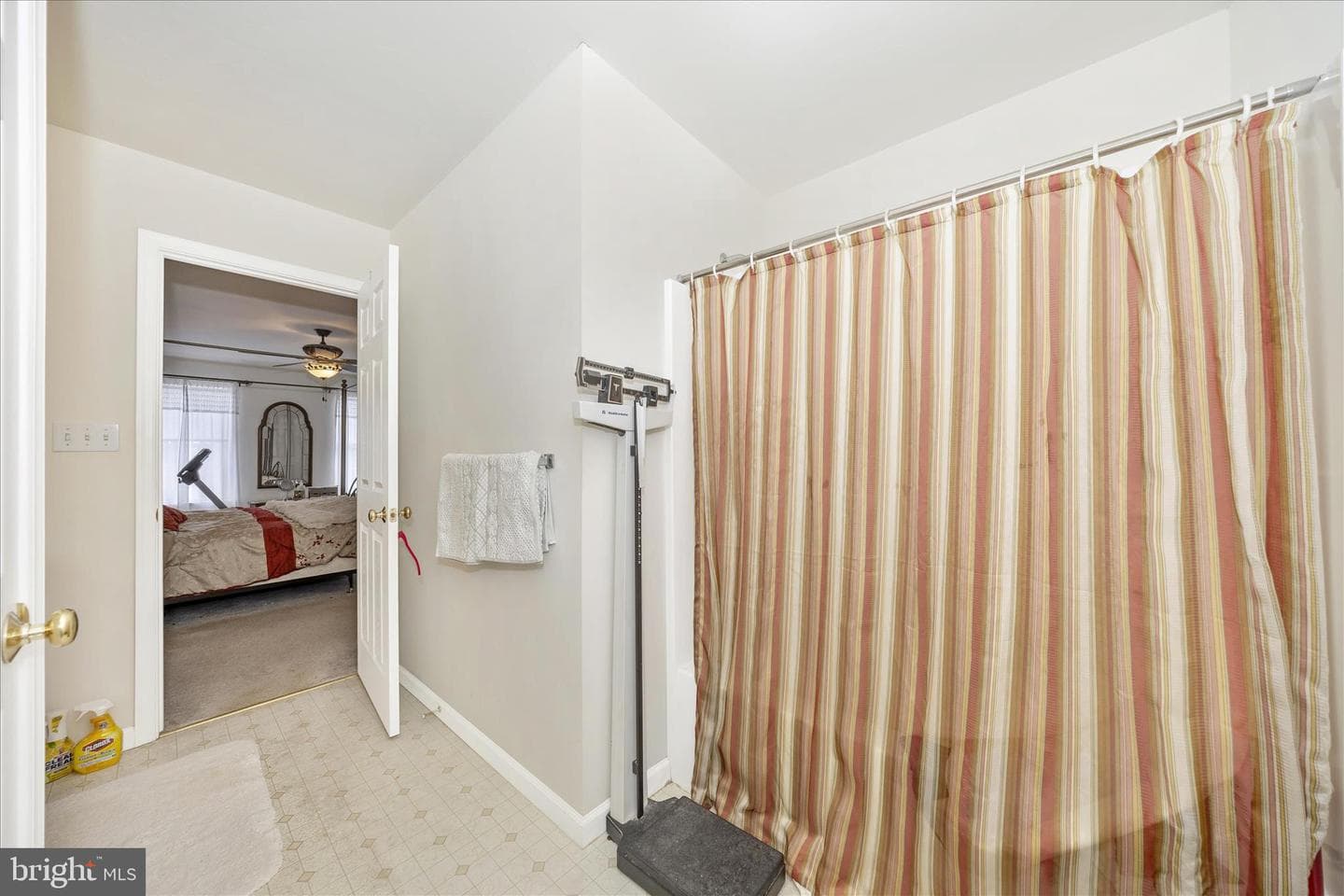 7523 Seneca Ridge Drive photo 29