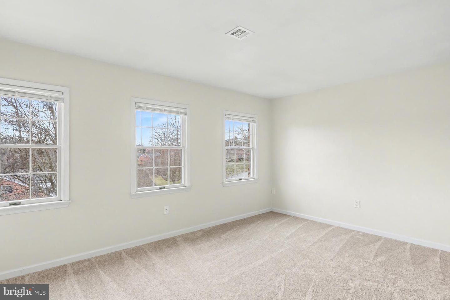185 Wyntre Brooke Drive photo 23