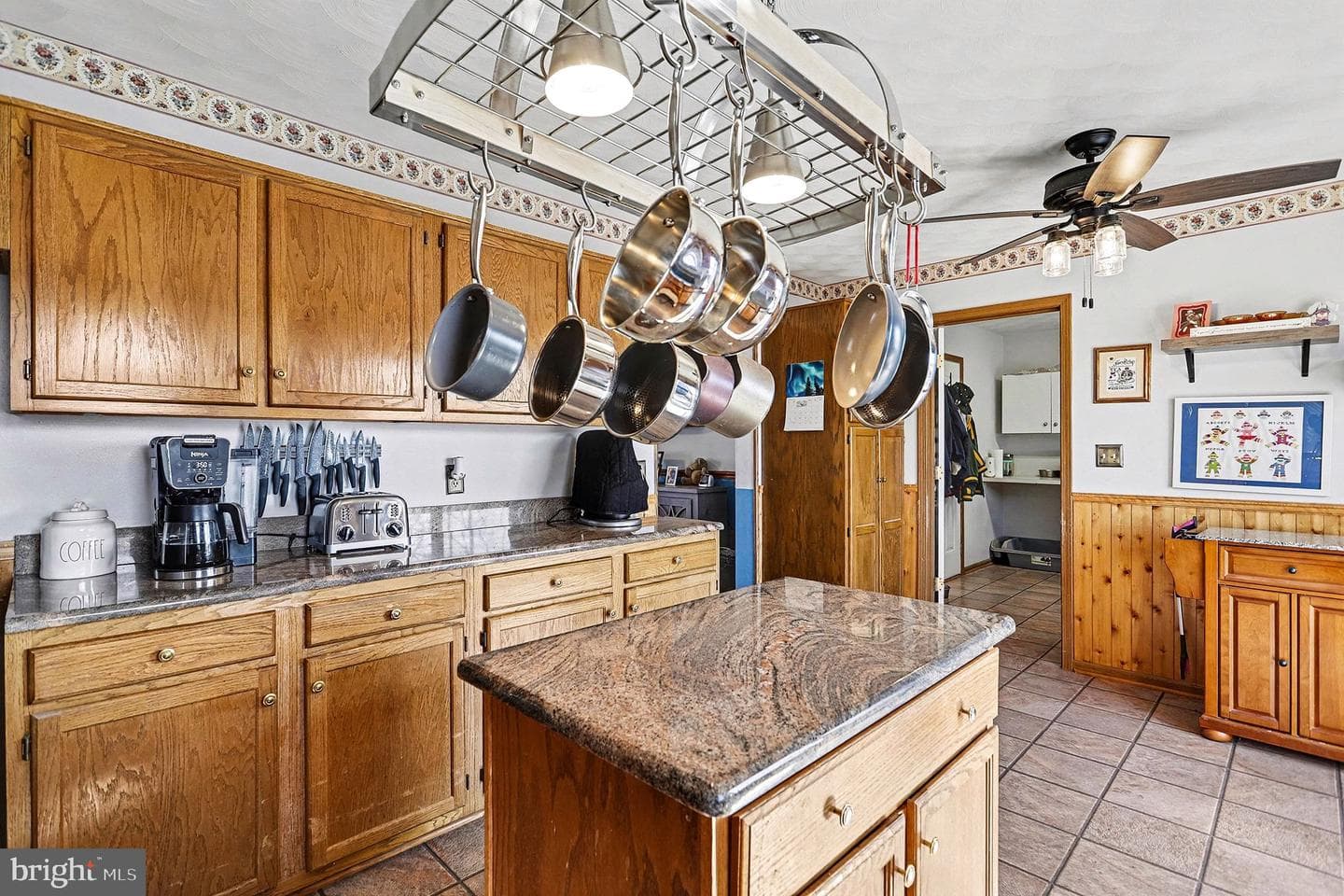 1686 Taylor Drive photo 10