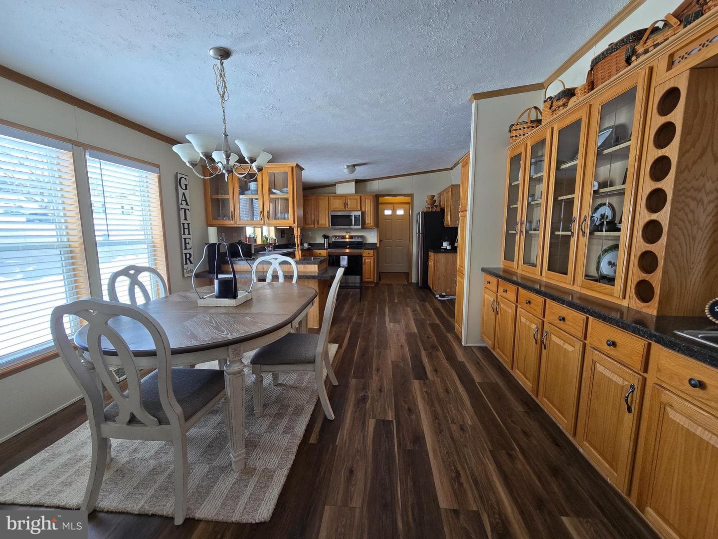 118 Lisa Circle photo 5