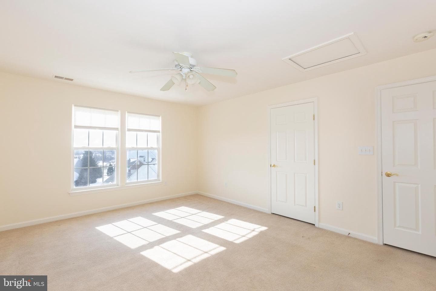 227 Fairmount Court #33 photo 37