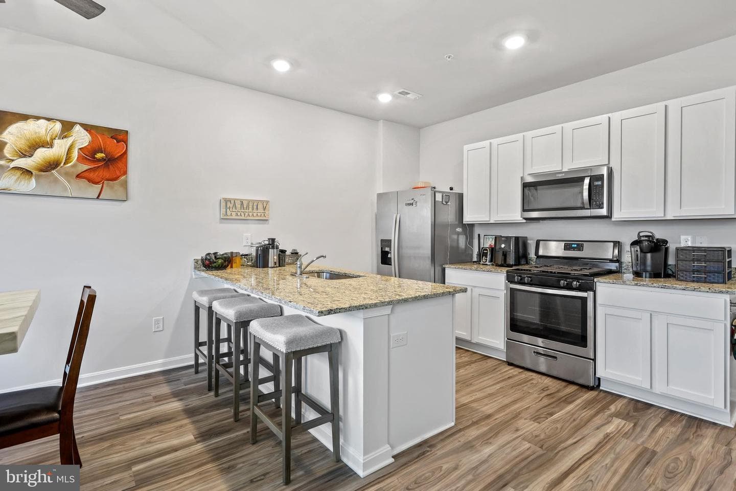 320 Locust Run Drive photo 6